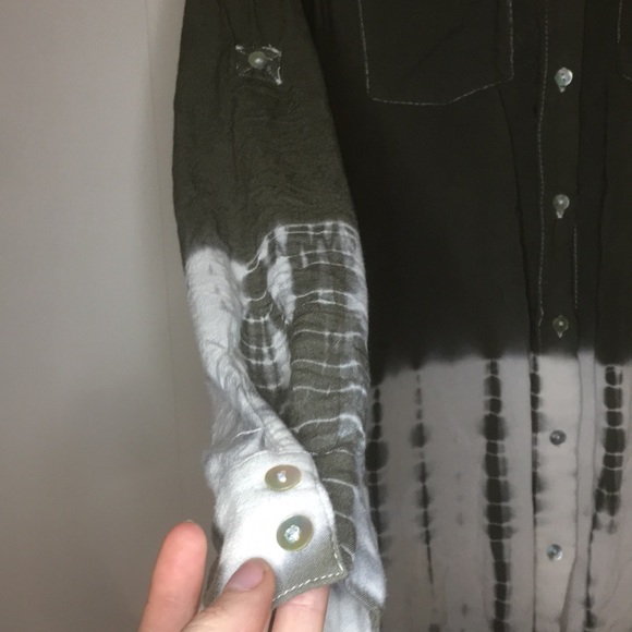 Olive Green Dip-Dye Tye-Dye Button-Down Shirt - Picture 5 of 7